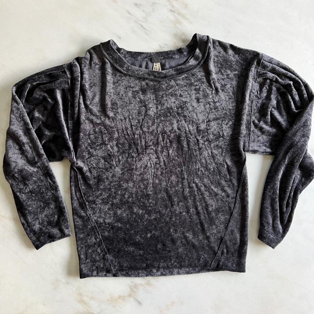 We‎ The Free Crushed Velvet Top Gray Long Sleeve Puff Shoulder XS